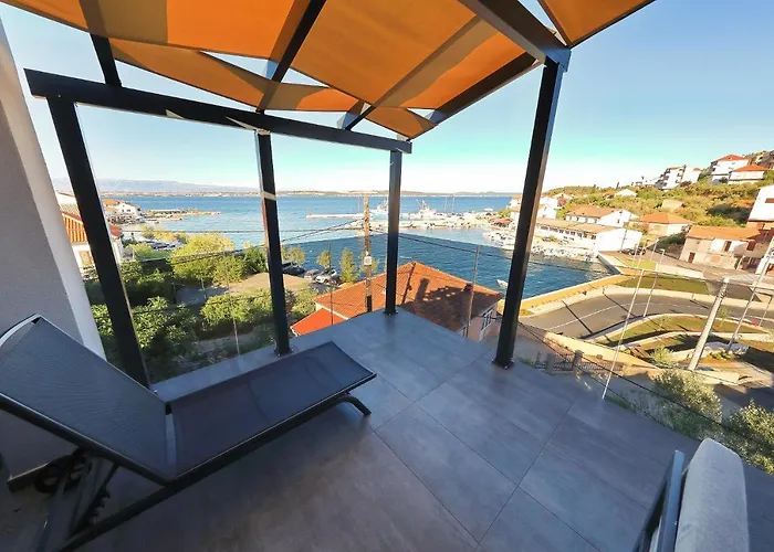 Legacy, By The Beach, * Kali