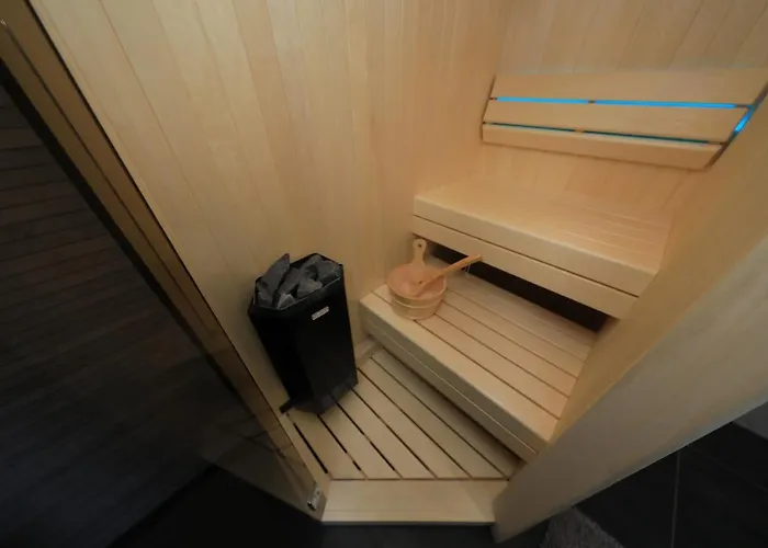 Legacy, By The Beach, Kali