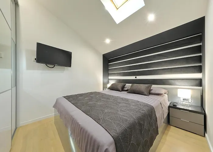 Villa Legacy, By The Beach, *