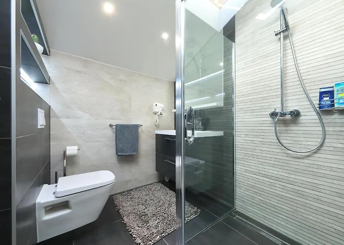 Villa Legacy, By The Beach, Kali