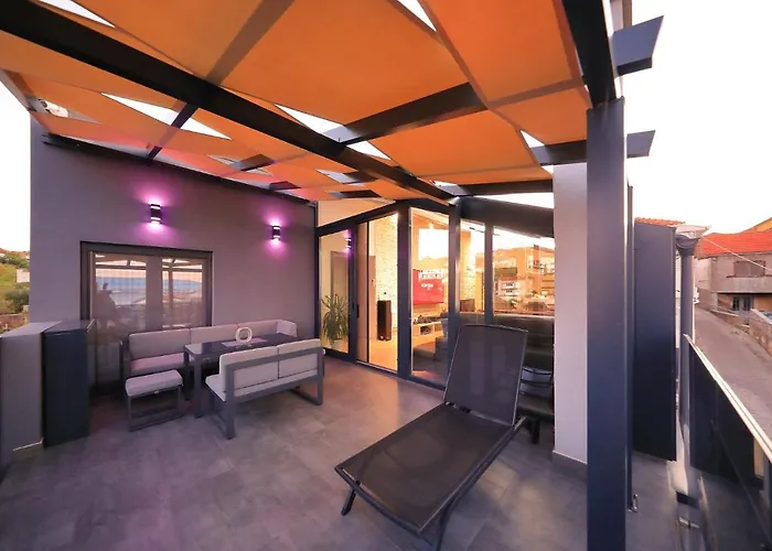 Legacy, By The Beach, * Kali